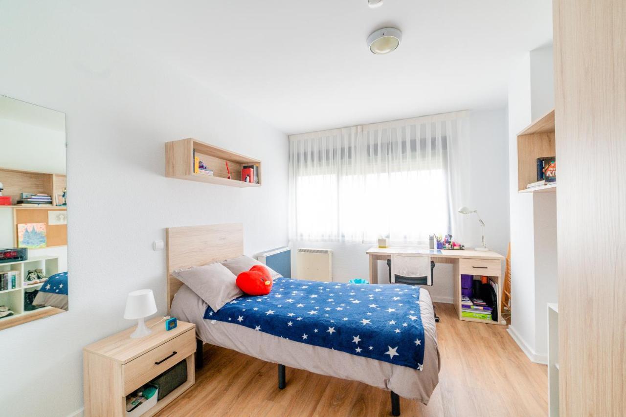 Micampus Logrono Student Residence Екстер'єр фото