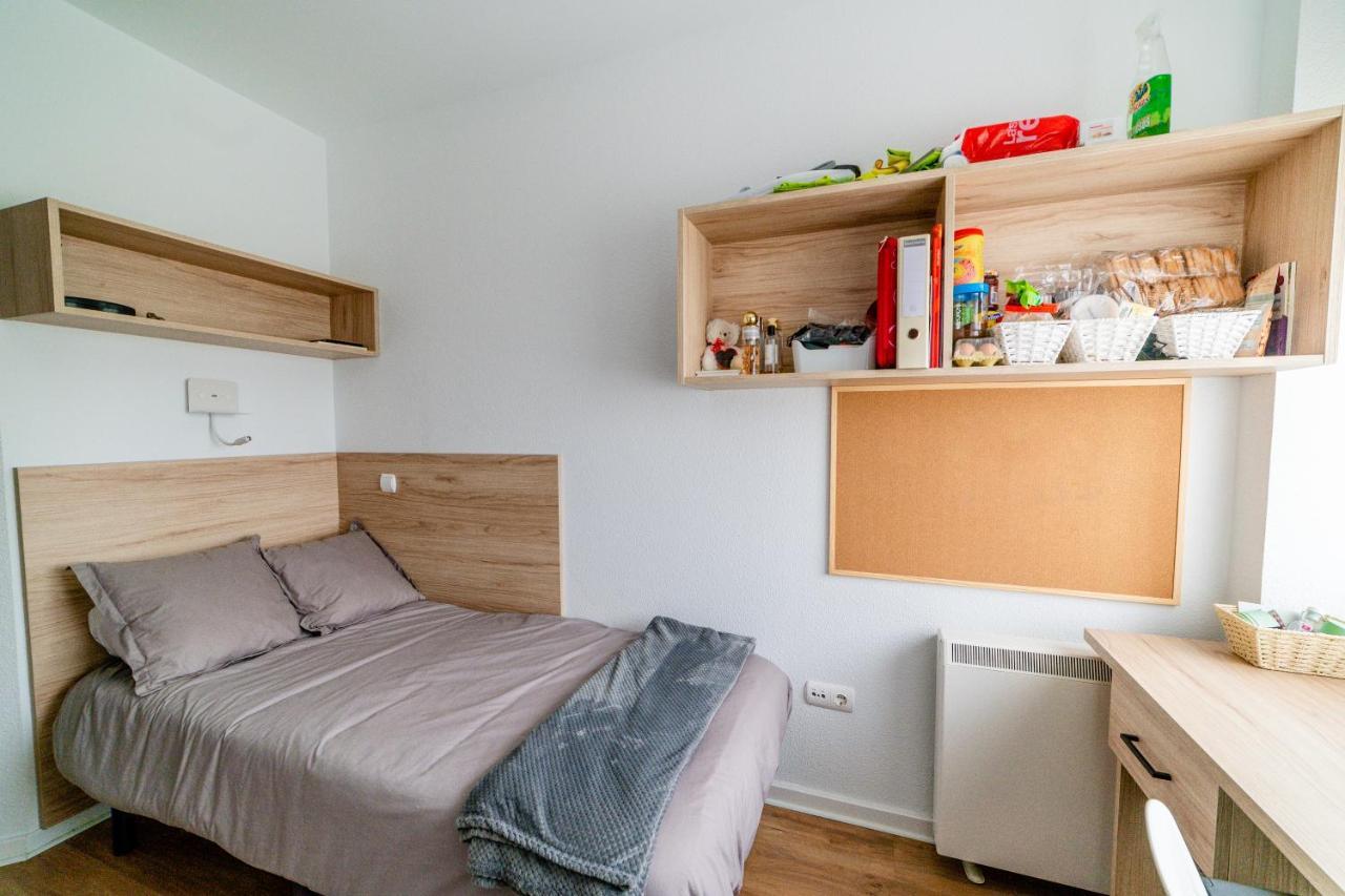 Micampus Logrono Student Residence Екстер'єр фото